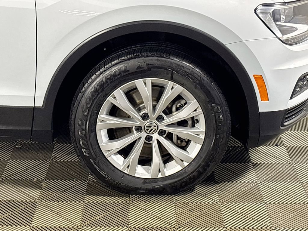 Used 2019 Volkswagen Tiguan SE AWD/4WD image 22