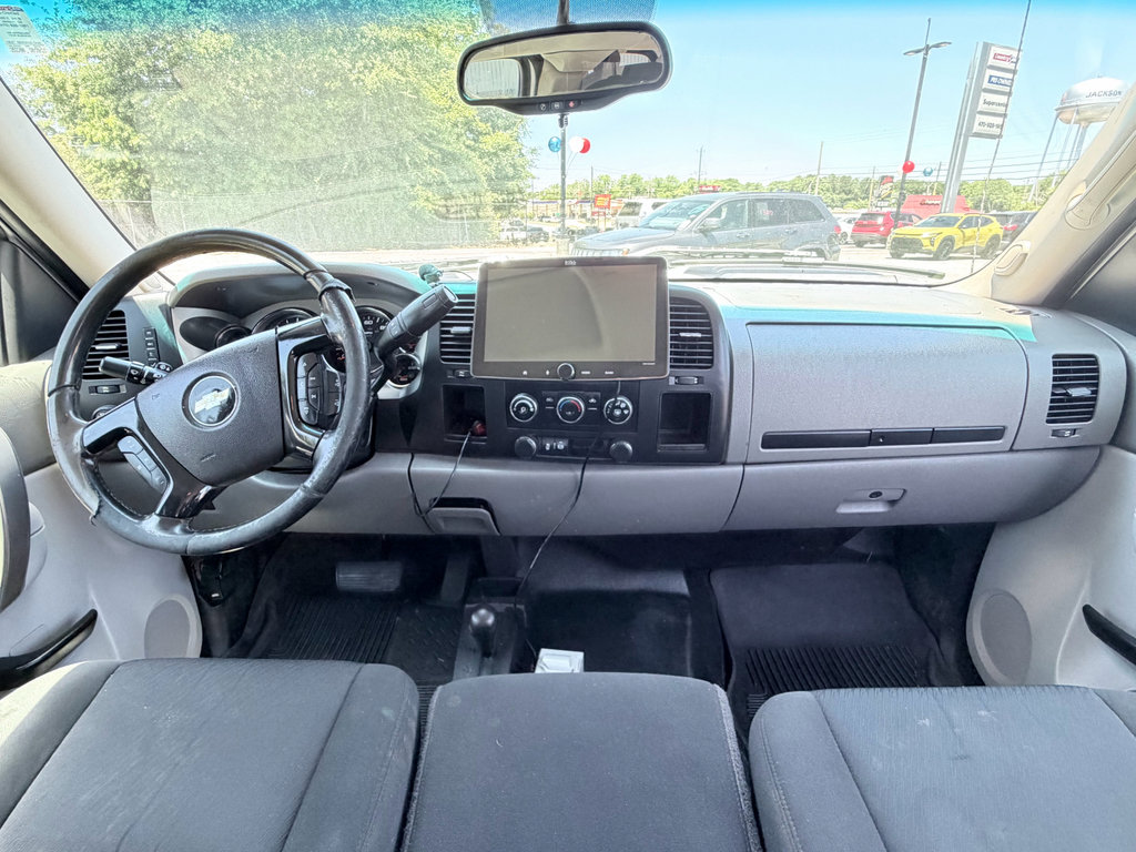 Used 2012 Chevrolet Silverado 3500 W/T AWD/4WD image 13