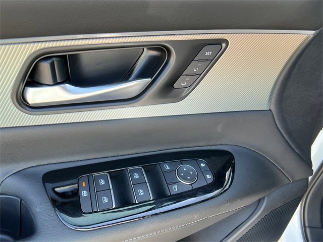 New 2025 Nissan Murano SL image 12