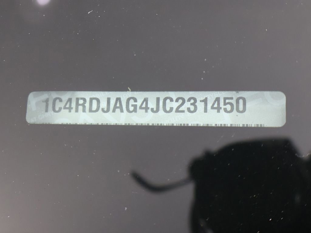 Used 2018 Dodge Durango SXT image 42