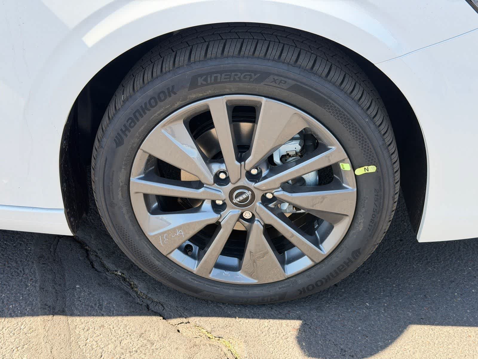 New 2026 Nissan Sentra SL w/ Floor Mat Package FWD image 12