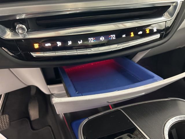 Used 2024 Cadillac Lyriq Luxury image 22