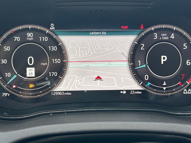 Certified 2022 Jaguar E-PACE SE image 23