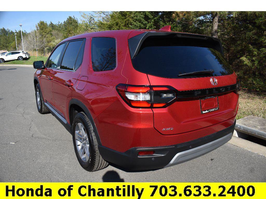 Used 2025 Honda Pilot EX-L image 5