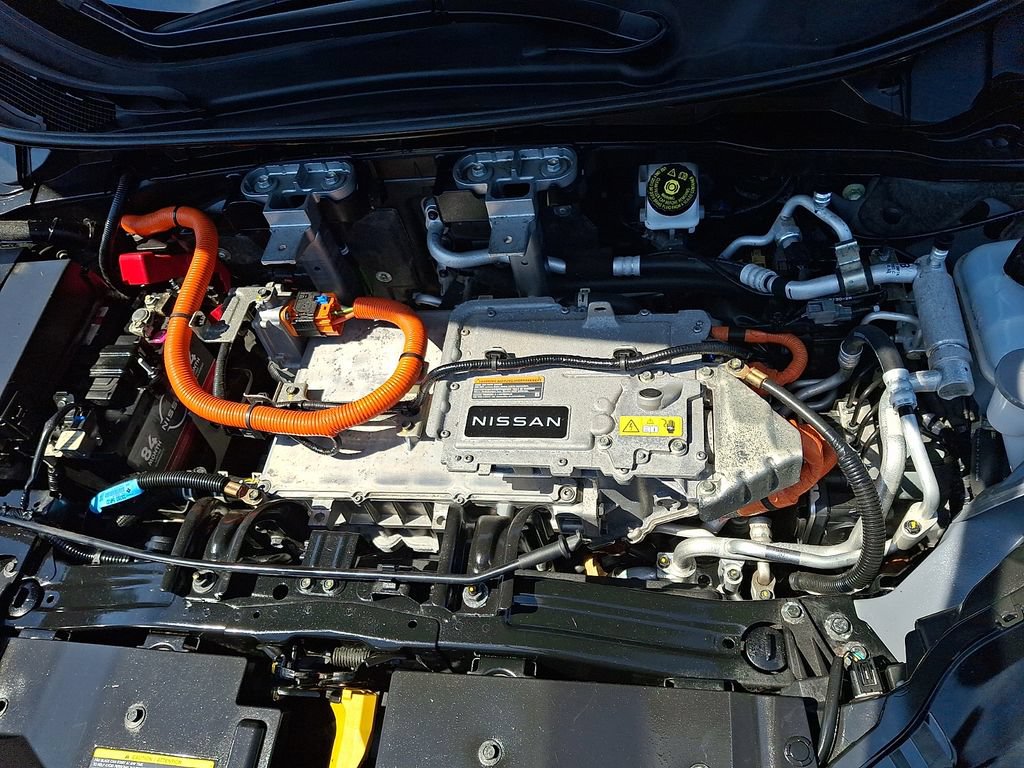 Certified 2024 Nissan Ariya AWD image 28