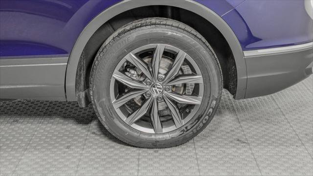 Used 2023 Volkswagen Tiguan SE image 29