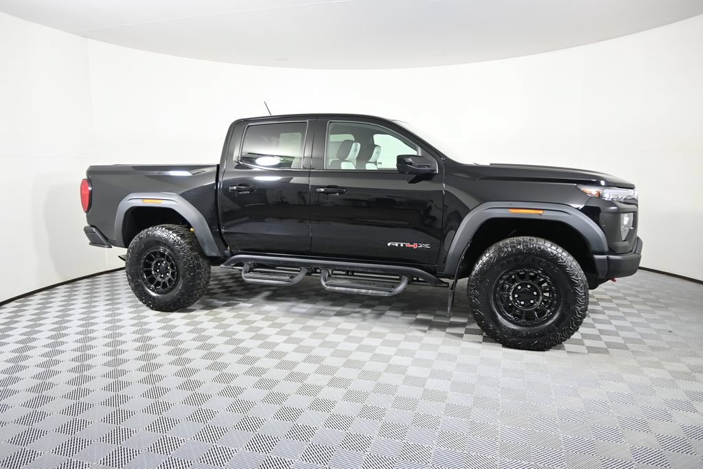 Used 2024 GMC Canyon AT4X w/ AT4X AEV Edition AWD/4WD image 9