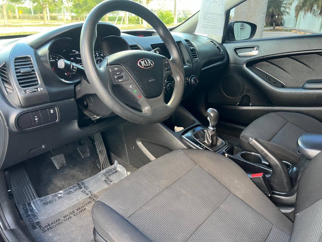 Used 2018 Kia Forte LX FWD image 25
