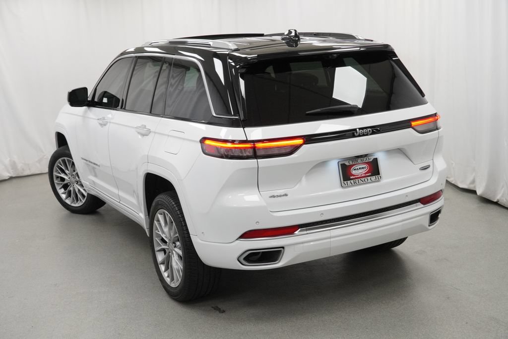 Certified 2022 Jeep Grand Cherokee Summit w/ Adv Protech Group IV AWD/4WD image 12