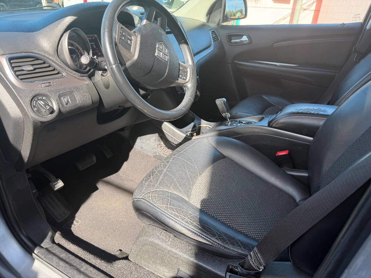 Used 2018 Dodge Journey Crossroad image 5