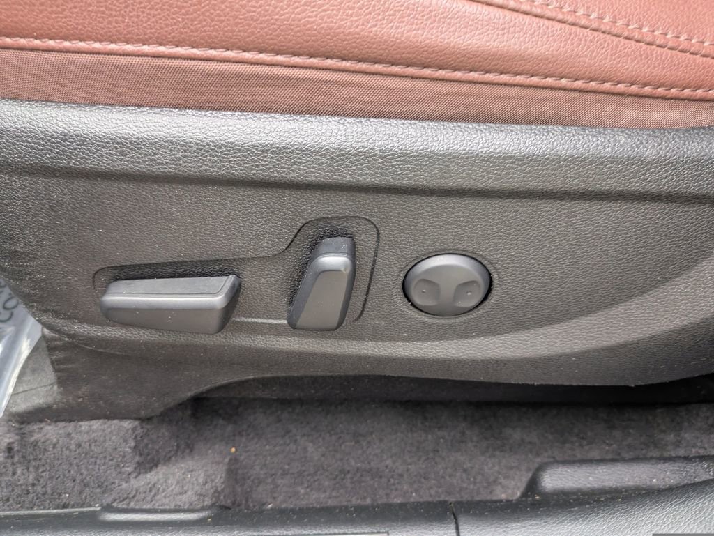 Used 2023 Kia Telluride EX image 20