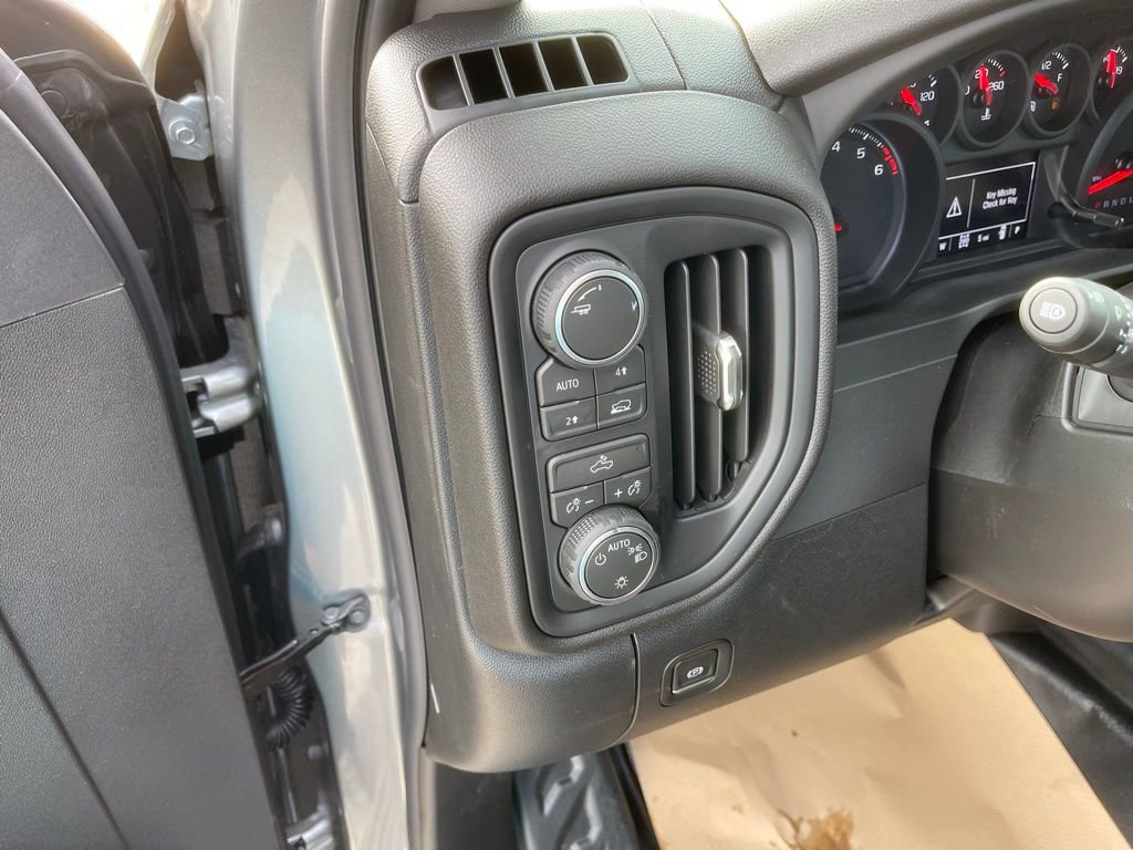 New 2026 Chevrolet Silverado 1500 W/T image 12
