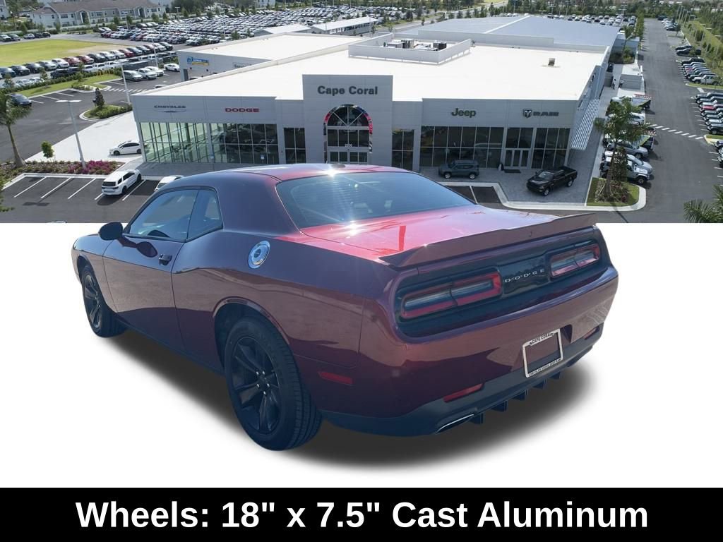 Used 2020 Dodge Challenger SXT RWD image 16