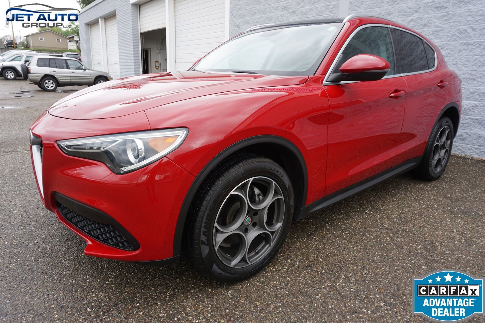 Used 2018 Alfa Romeo Stelvio AWD w/ Cold Weather Package image 3