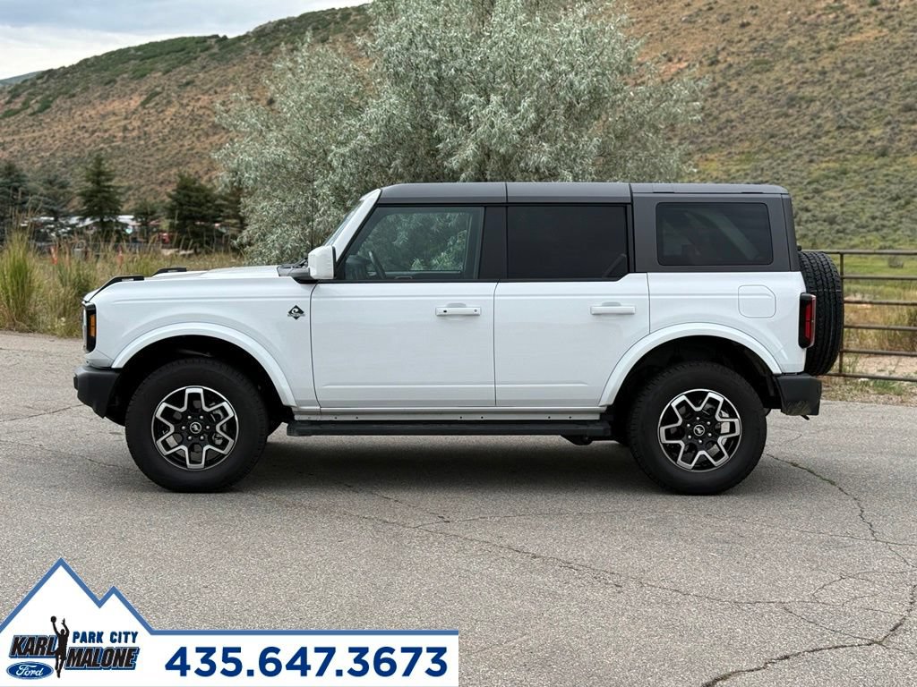 Used 2024 Ford Bronco Outer Banks AWD/4WD image 2