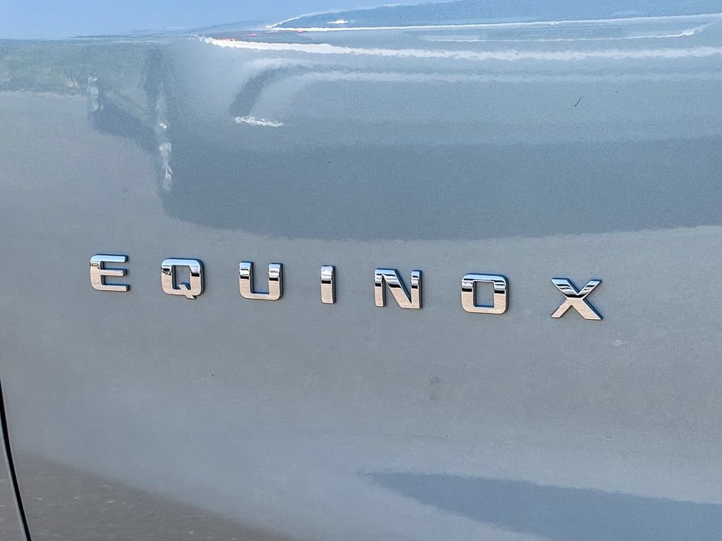Used 2022 Chevrolet Equinox LT FWD image 12