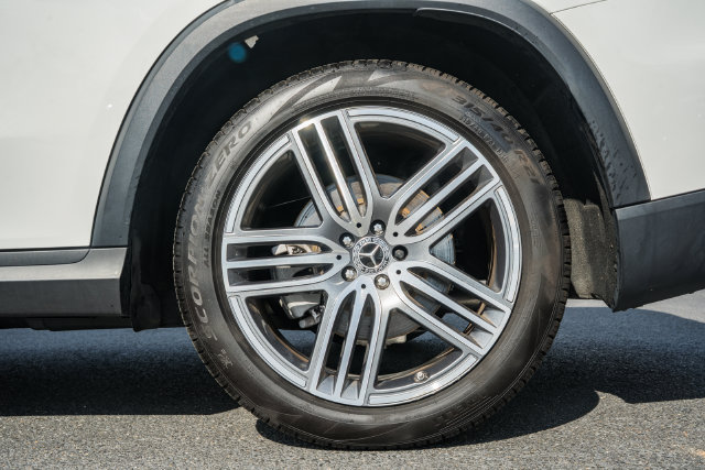 Certified 2025 Mercedes-Benz GLS 450 4MATIC image 21