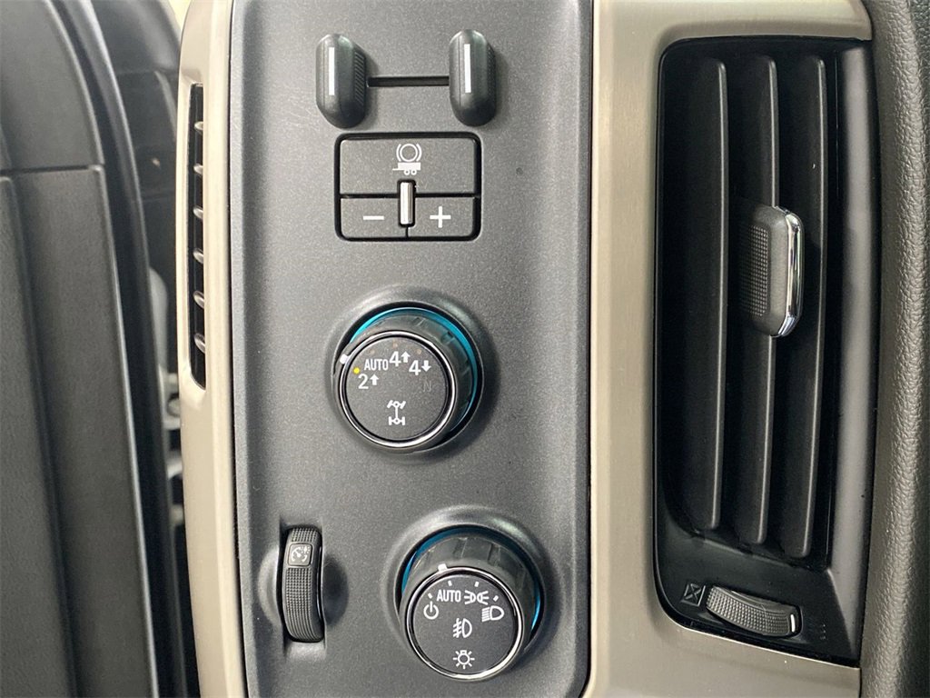 Used 2018 GMC Sierra 1500 Denali image 16
