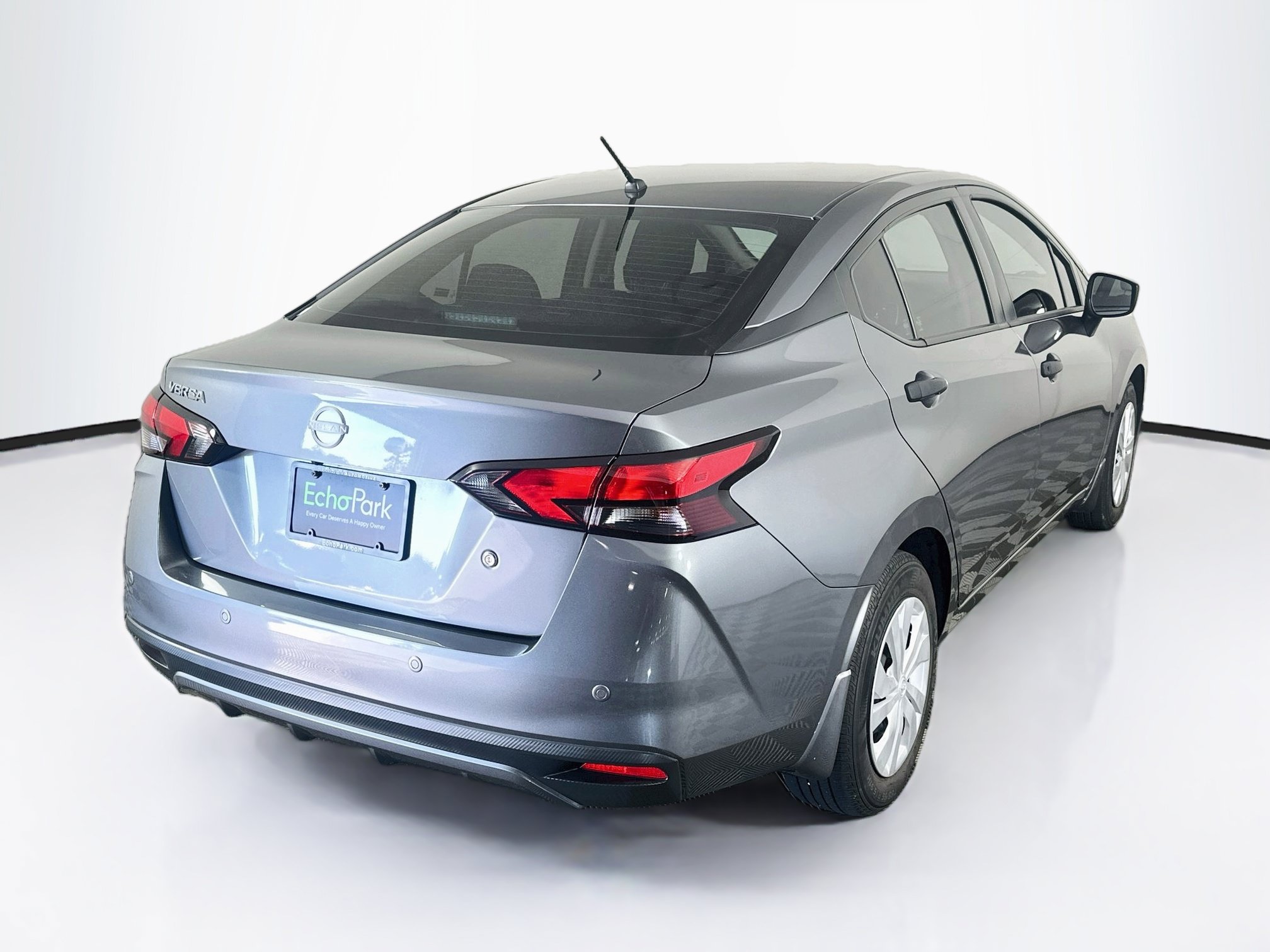 Used 2025 Nissan Versa S w/ Trunk Package FWD image 9