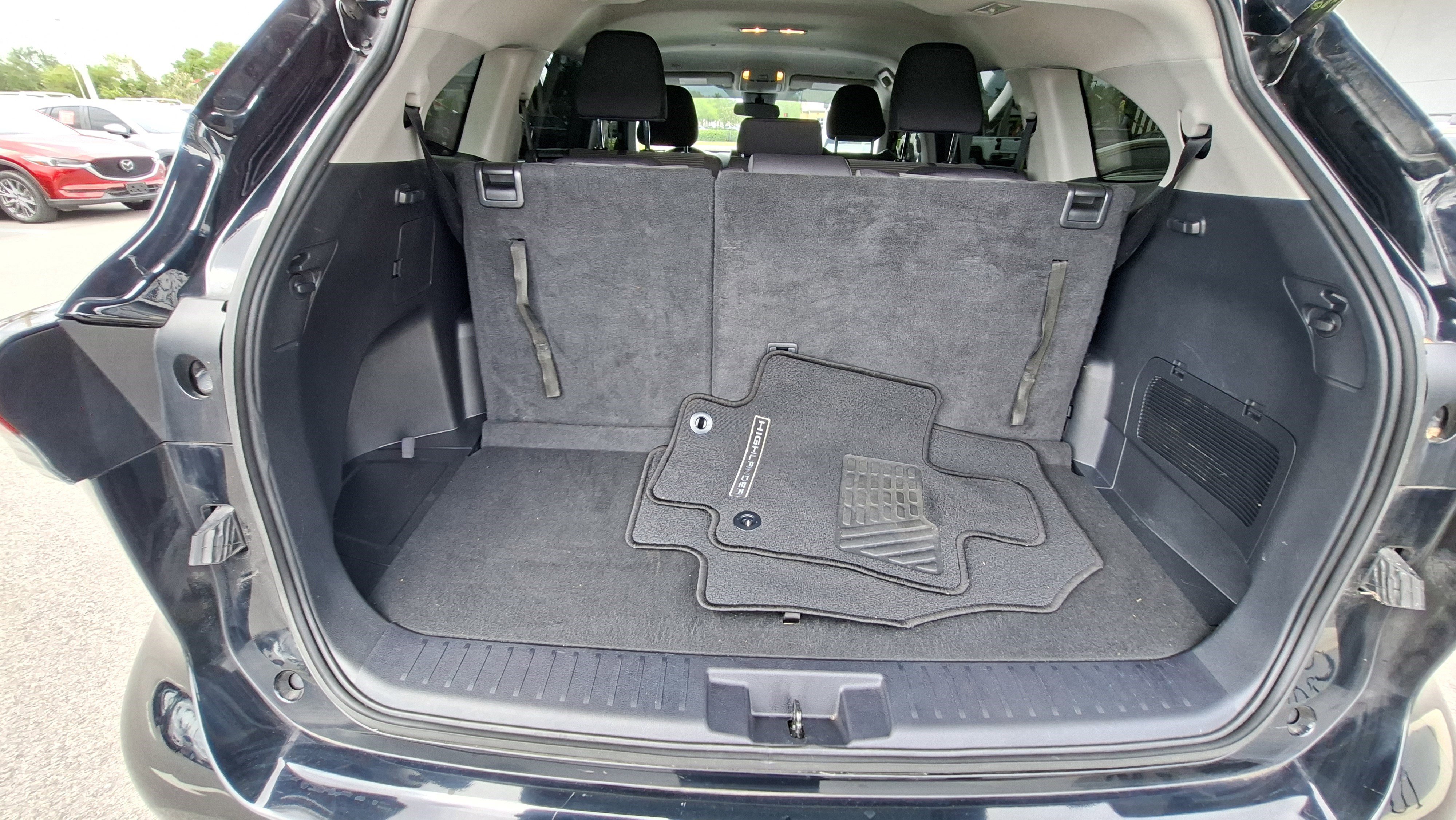 Used 2023 Toyota Highlander L image 22