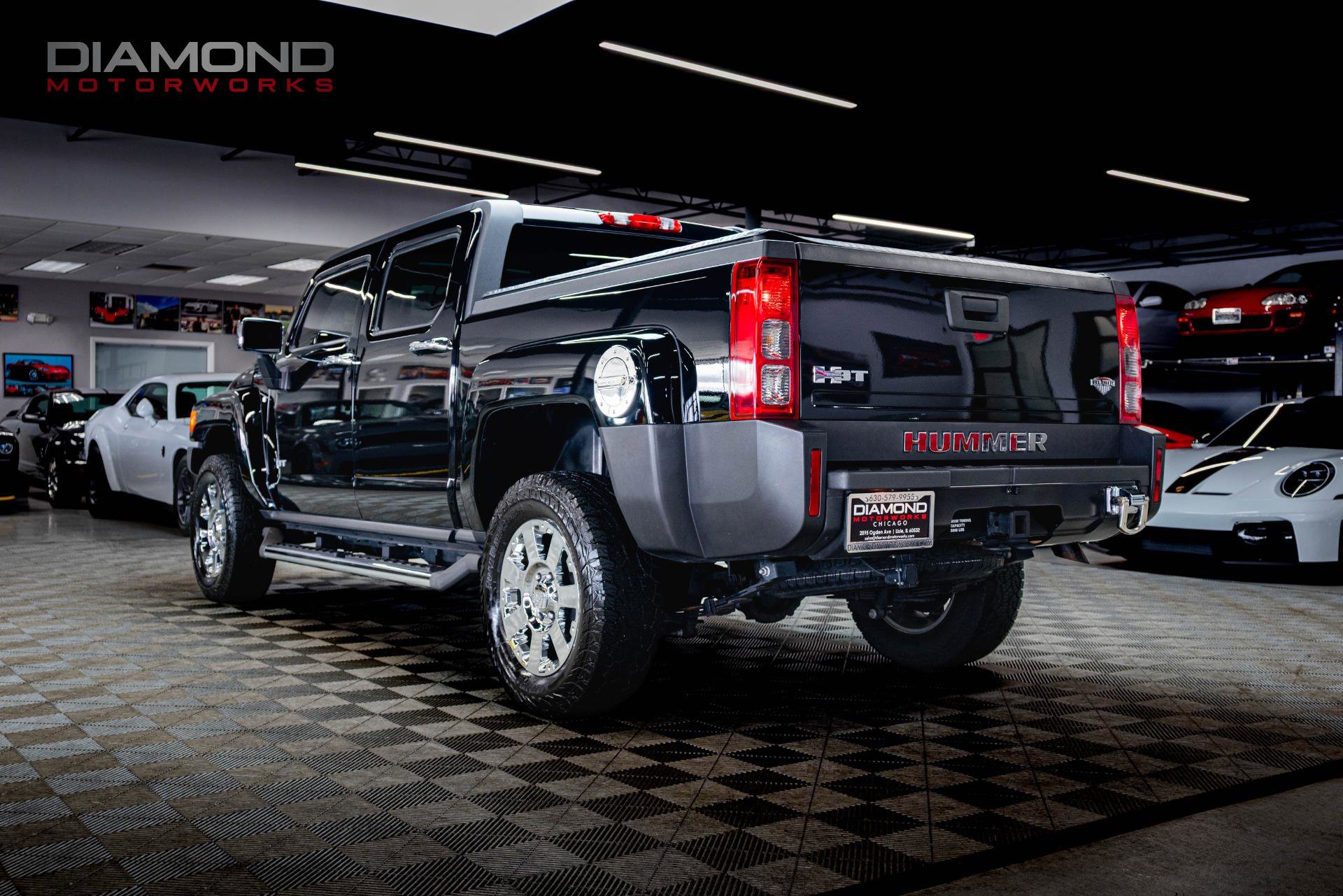 Used 2009 HUMMER H3T Alpha image 2