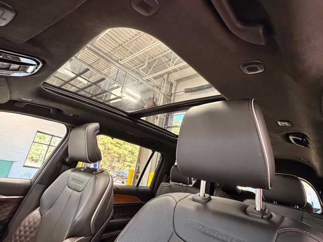 Used 2021 Jeep Grand Cherokee L Summit AWD/4WD image 22
