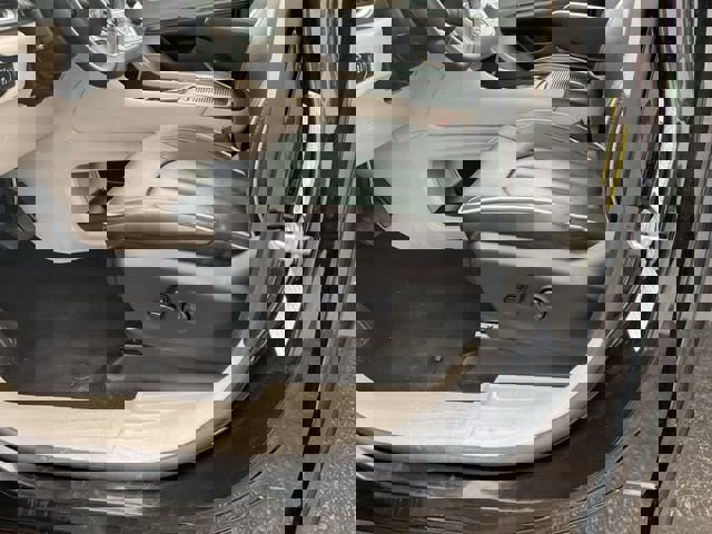 Used 2023 Chrysler Pacifica Limited image 29