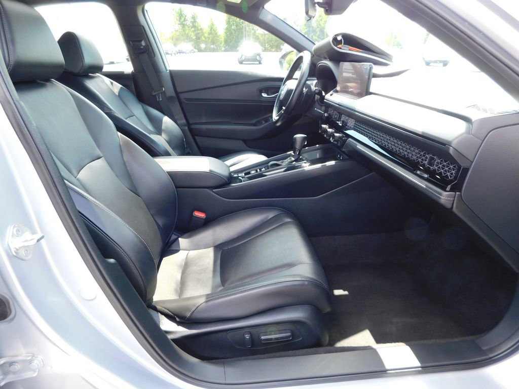 Used 2023 Honda Accord Sport image 18