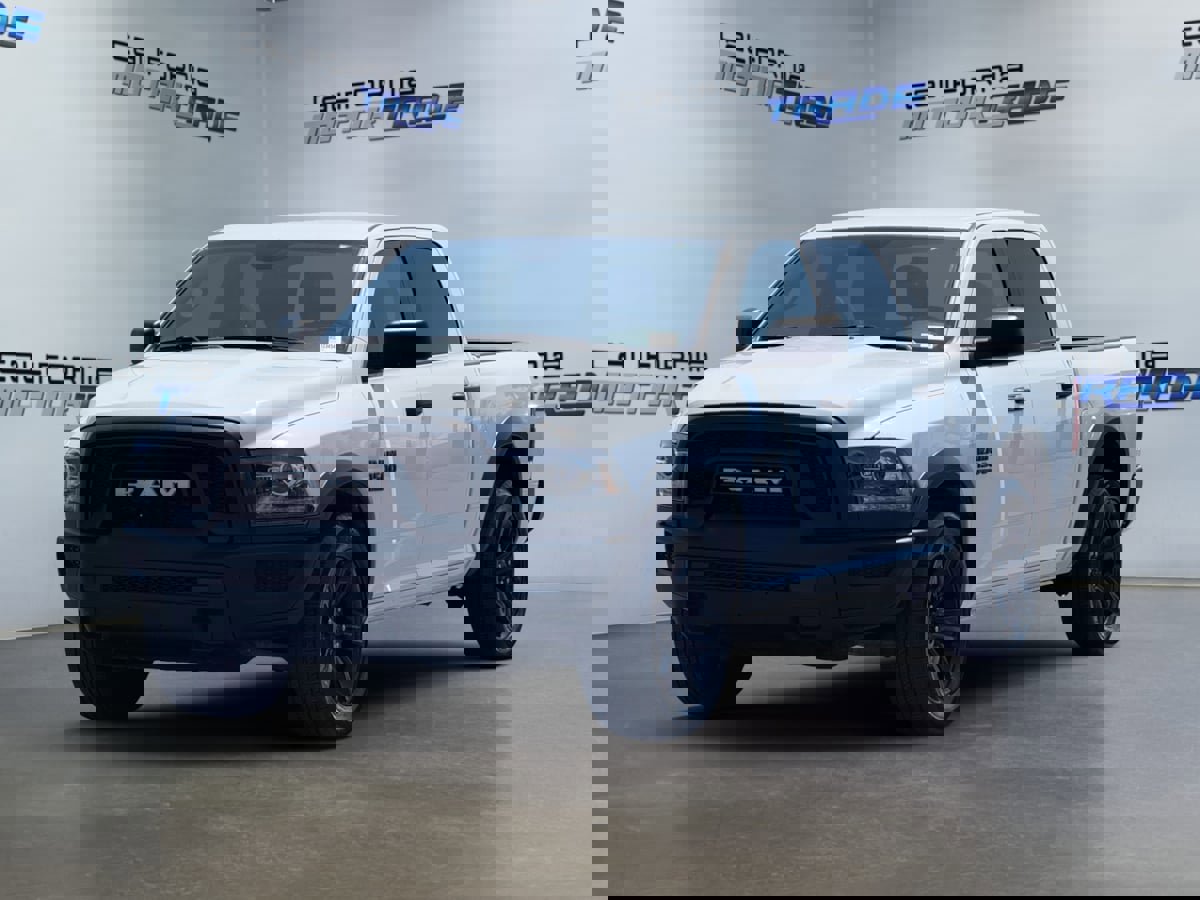 Used 2024 RAM 1500 Classic Warlock image 9