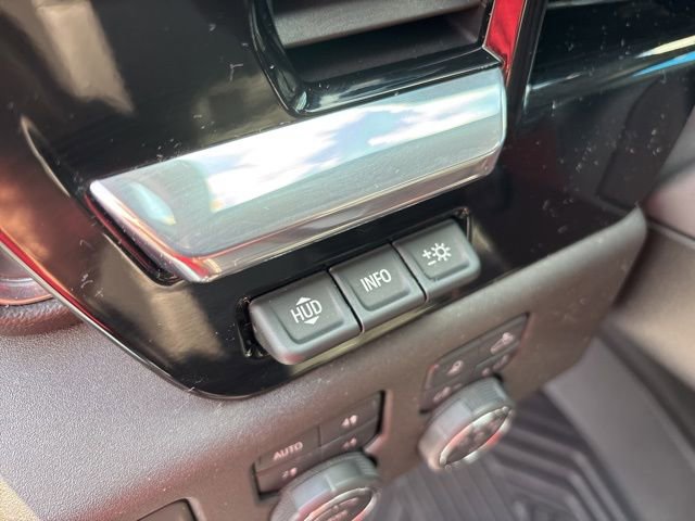 Used 2025 Chevrolet Silverado 1500 LTZ w/ LTZ Premium Package image 33