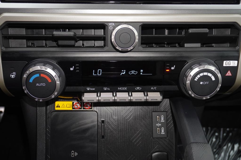 Certified 2024 Toyota Tacoma TRD Sport w/ TRD Sport Upgrade Package image 17