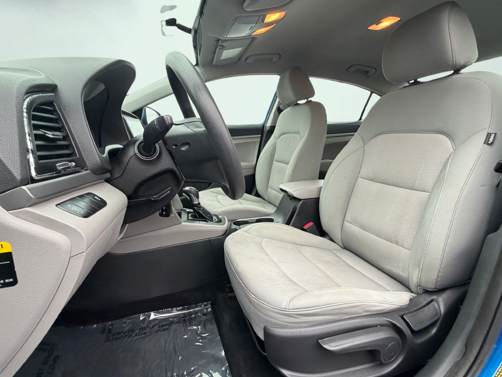 Used 2017 Hyundai Elantra SE FWD image 47