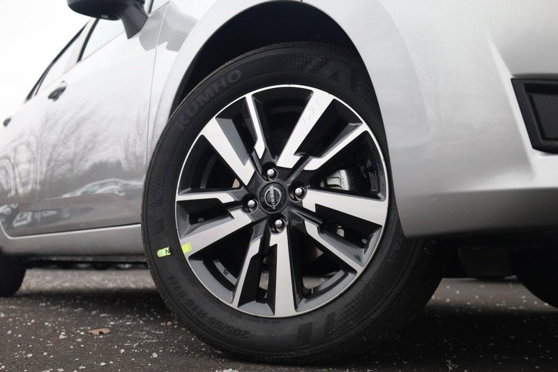 New 2025 Nissan Versa SV w/ Trunk Package image 3