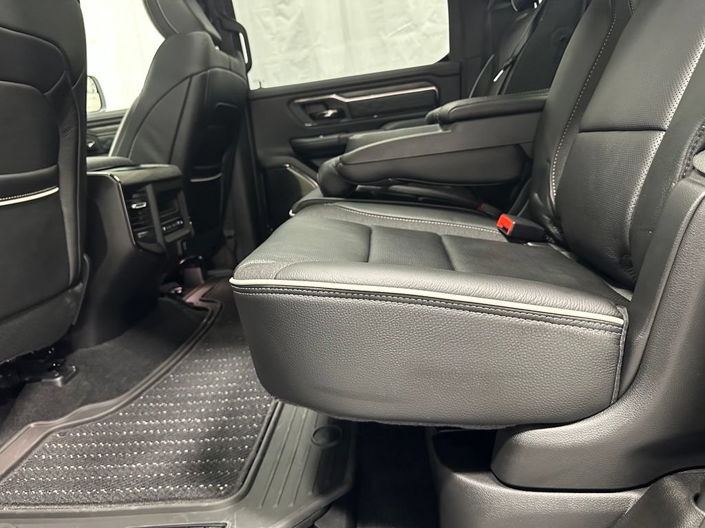 Used 2026 RAM 1500 Limited AWD/4WD image 46