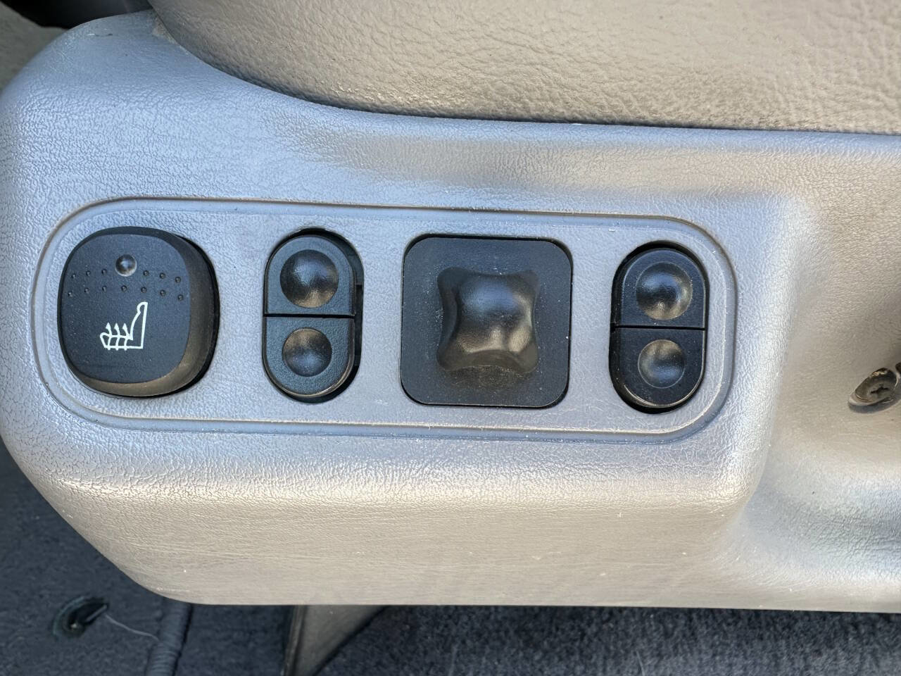 Used 2003 Ford F150 Lariat AWD/4WD image 17