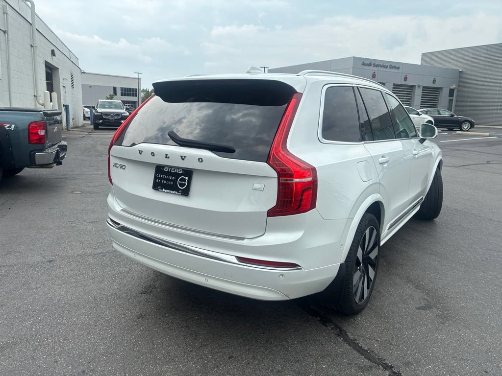 Used 2024 Volvo XC90 T8 Plus w/ Protection Package Premier AWD/4WD image 4
