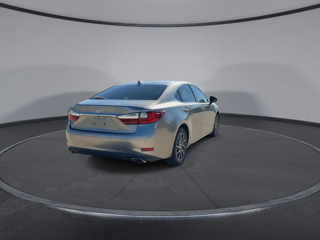 Used 2017 Lexus ES 350 w/ Luxury Package FWD image 8