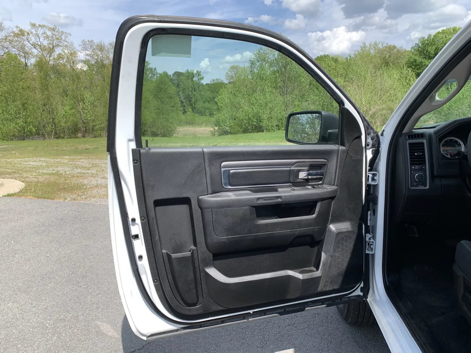Used 2022 RAM 1500 Tradesman w/ Chrome Plus Package AWD/4WD image 19
