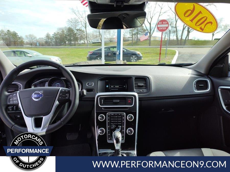 Used 2016 Volvo S60 T5 Cross Country Platinum image 15