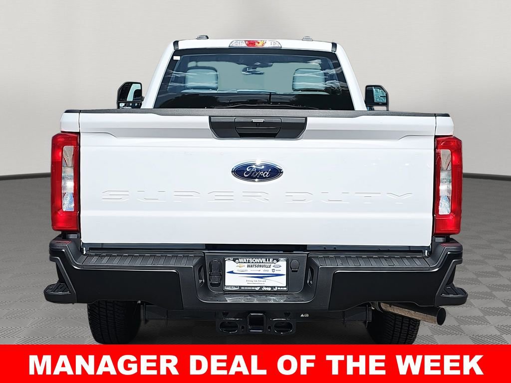 New 2026 Ford F250 XL w/ FX4 Off-Road Package AWD/4WD image 4