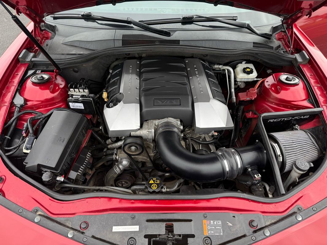 Used 2013 Chevrolet Camaro SS image 15