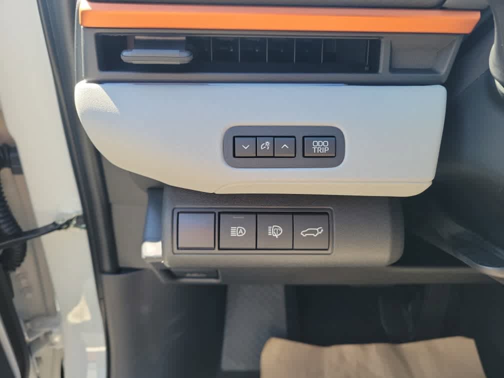 New 2026 Subaru Uncharted AWD image 19