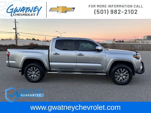 Used 2023 Toyota Tacoma Limited image 4