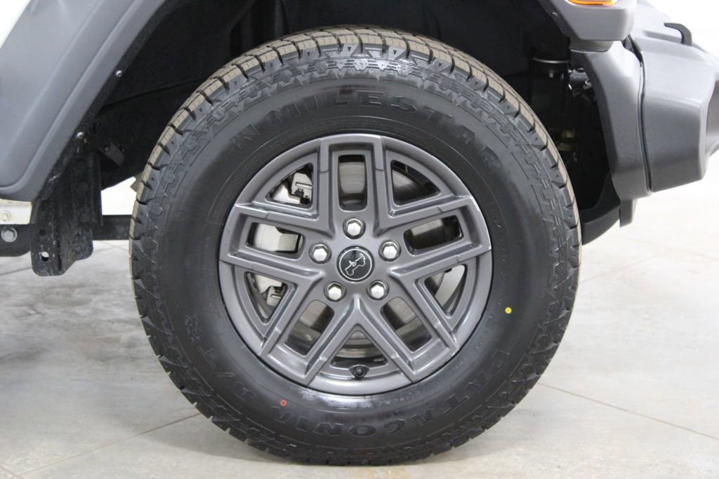 Used 2024 Jeep Wrangler Sport S image 12
