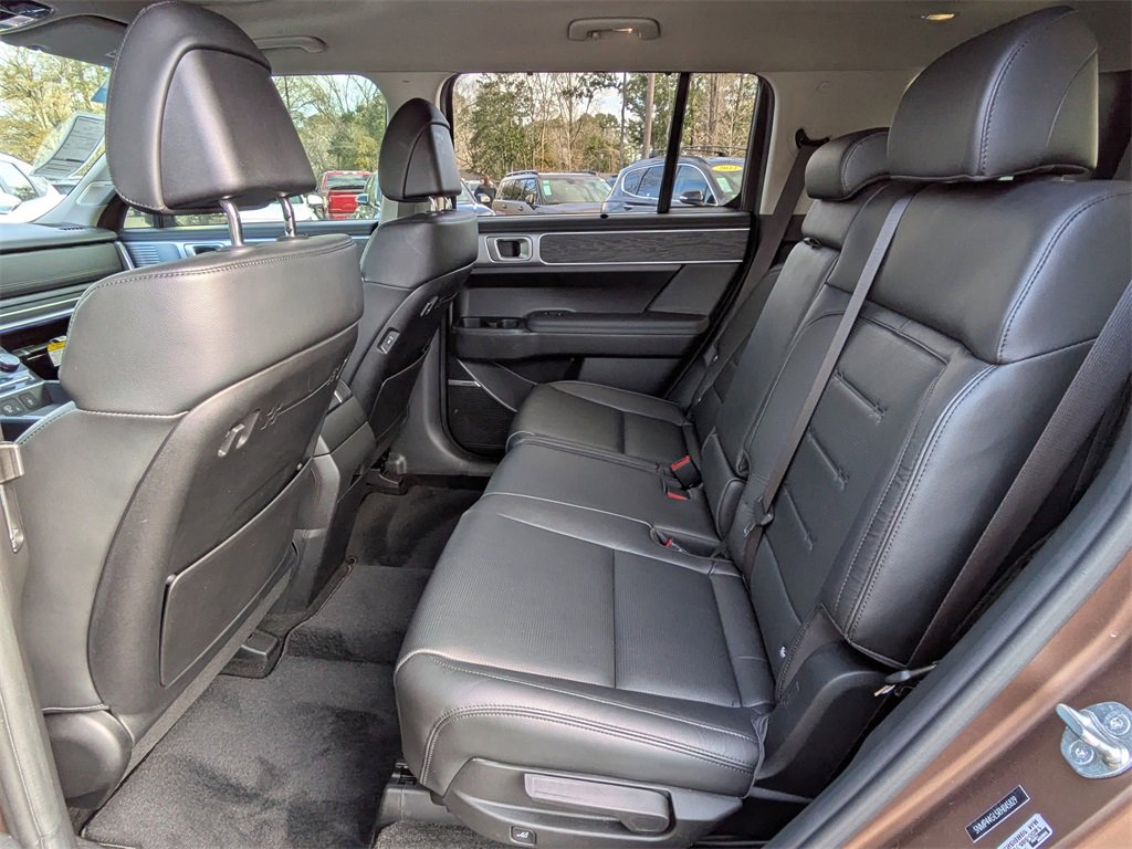 Certified 2024 Hyundai Santa Fe Limited image 13