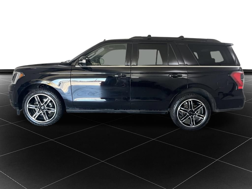 Used 2021 Ford Expedition Limited AWD/4WD image 2