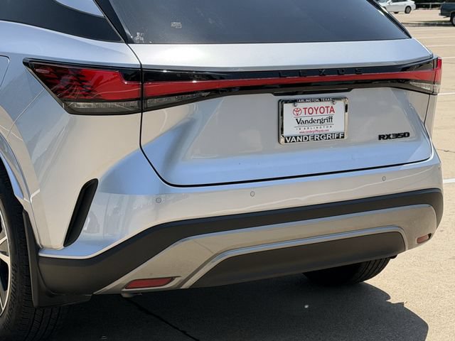 Used 2025 Lexus RX 350 Premium w/ Accessory Package (Z1) FWD image 6