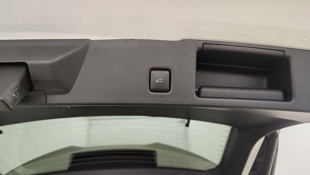 New 2024 Ford Escape ST-Line Select image 21