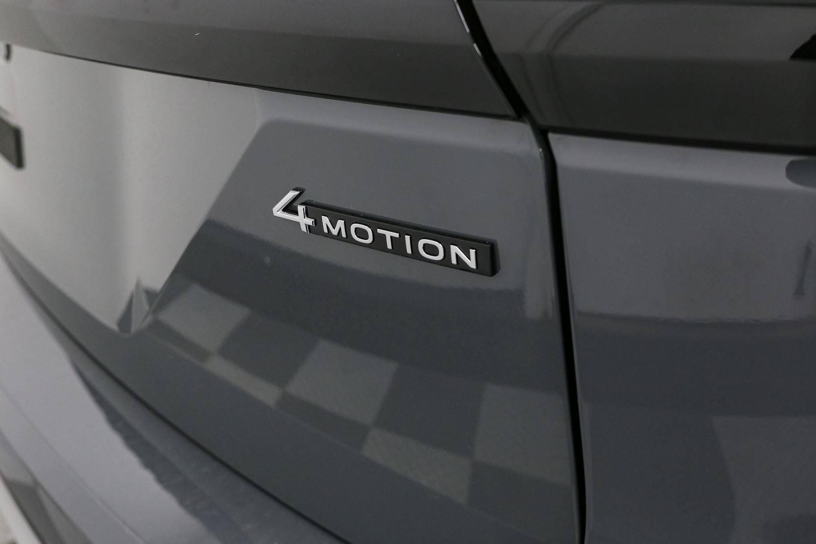 New 2026 Volkswagen Atlas Peak Edition AWD/4WD image 12