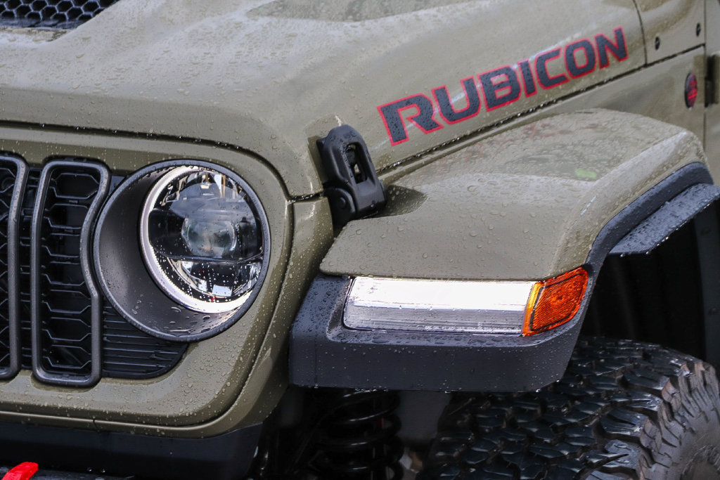 New 2026 Jeep Wrangler Unlimited Rubicon AWD/4WD image 5